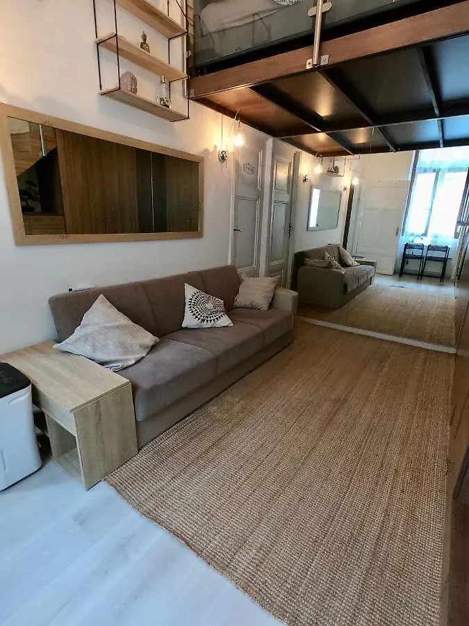 Esther Central Apartman Budapest Apartment